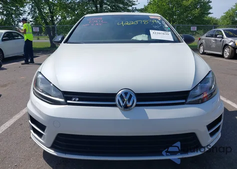 2016 Volkswagen Golf R 4-Door z USA, uszkodzony, nr VIN WVWLF7AU5GW184865